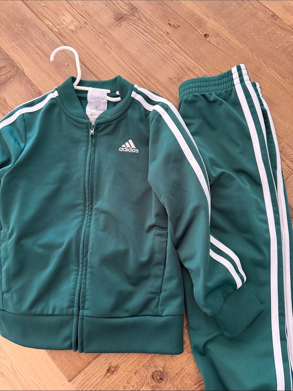 Adidas kids size 4 set